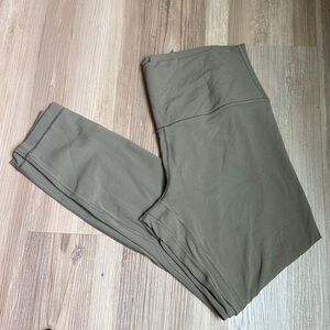 Green Lululemon align leggings